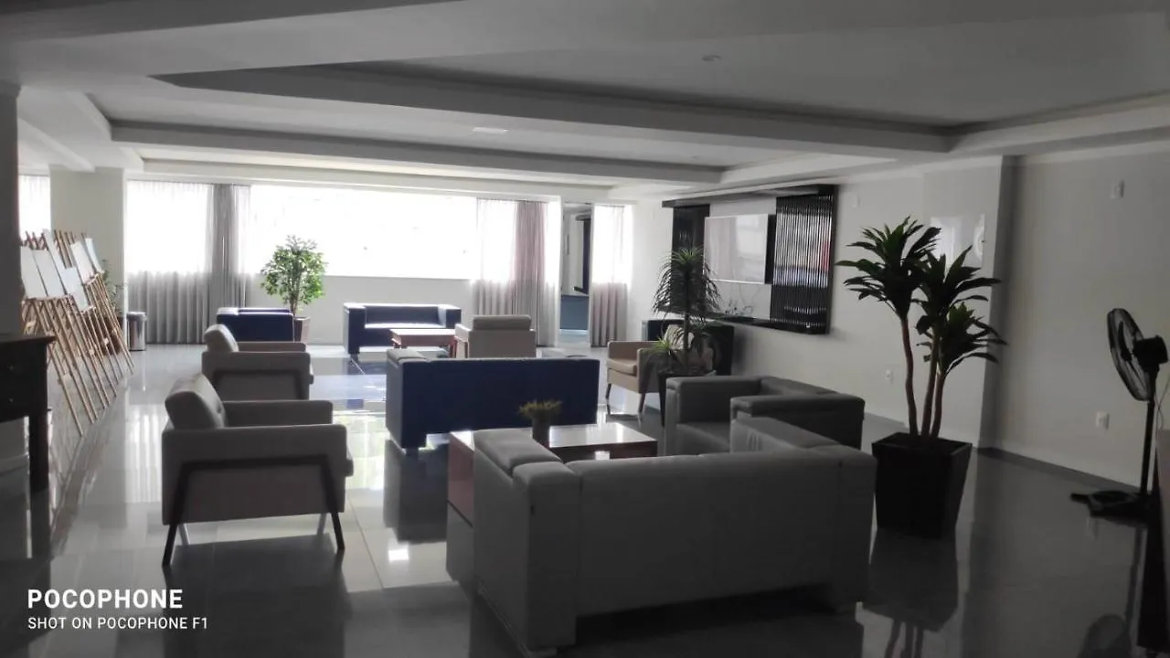 Appartamento LOFT com garagem e piscina Prédio frente MAR Balneário Camboriú