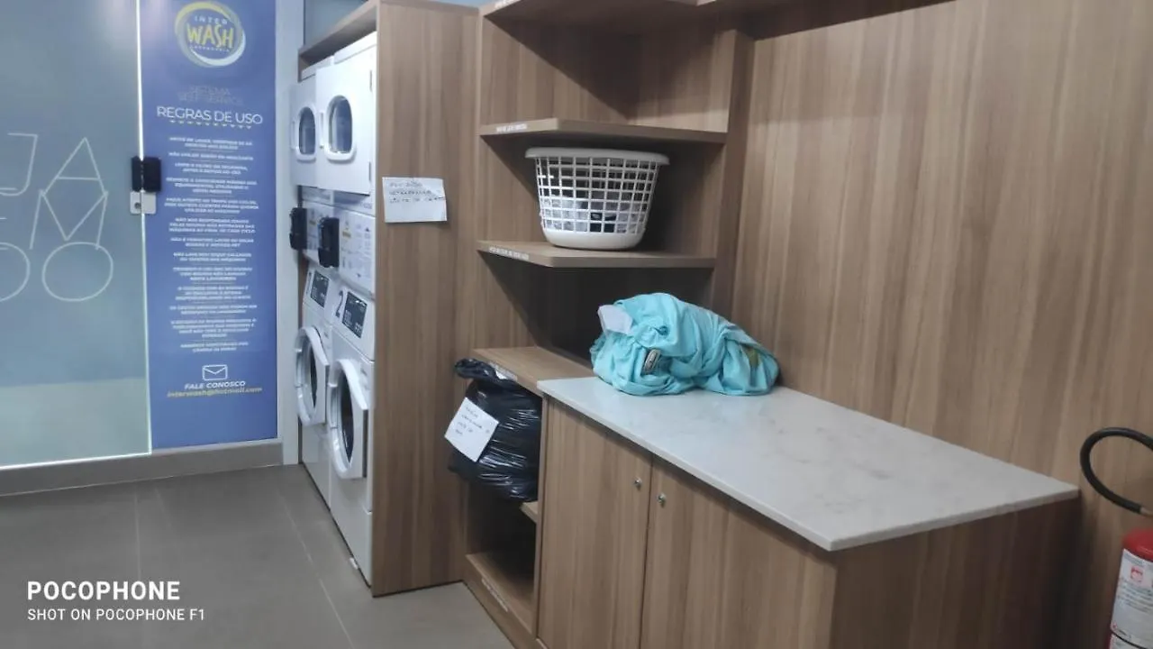 Appartamento LOFT com garagem e piscina Prédio frente MAR Balneário Camboriú